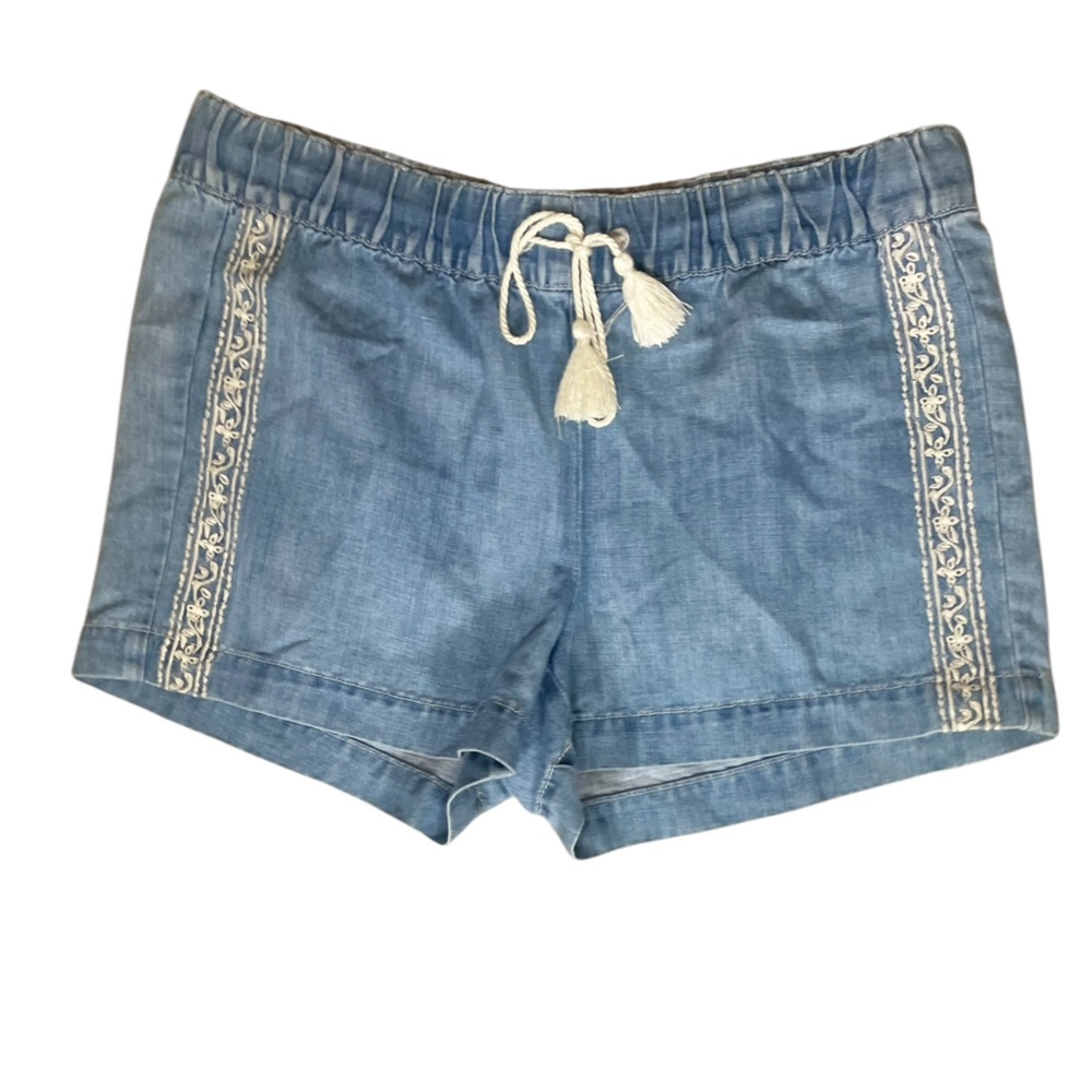 LOFT Embroidered Lace Detail Chambray Shorts NWT  (E-1)